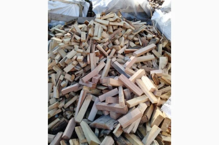 Обрізки дуба- фото № 1