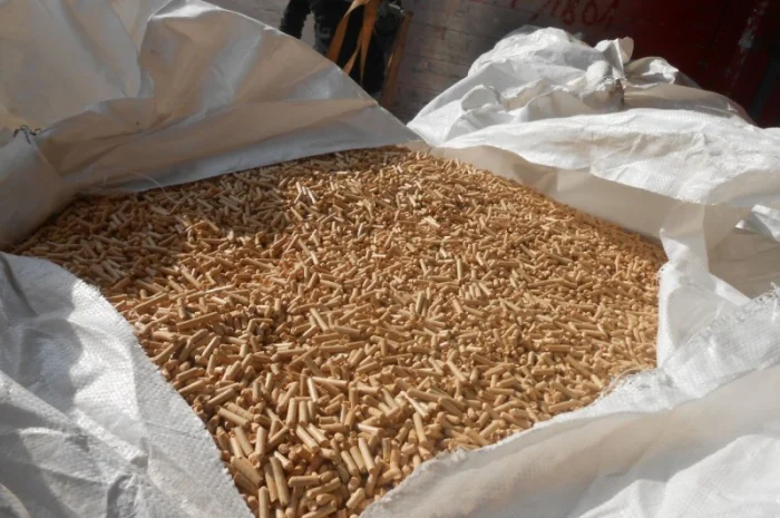 Продам пеллеты и брикеты древесные от проставщика с 100 тонн- фото № 16