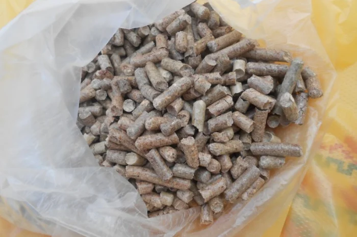 Продажа древесных пеллет и брикетов от поставщика, 100 тонн- фото № 15