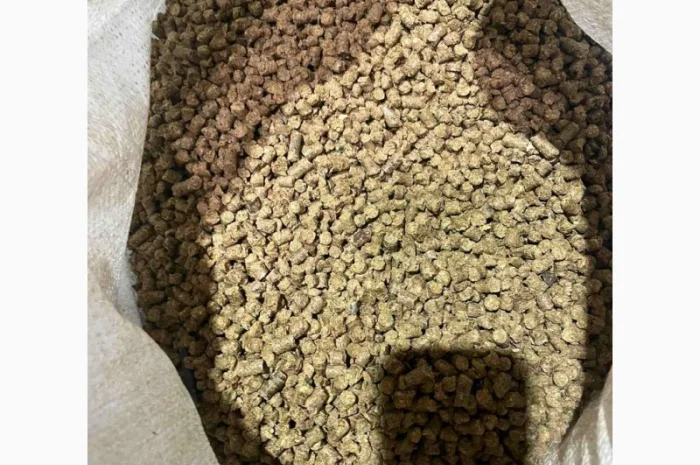 Продам паливні деревинно-тирсові дубові гранули (пелети). Розмір 6 мм- фото № 4