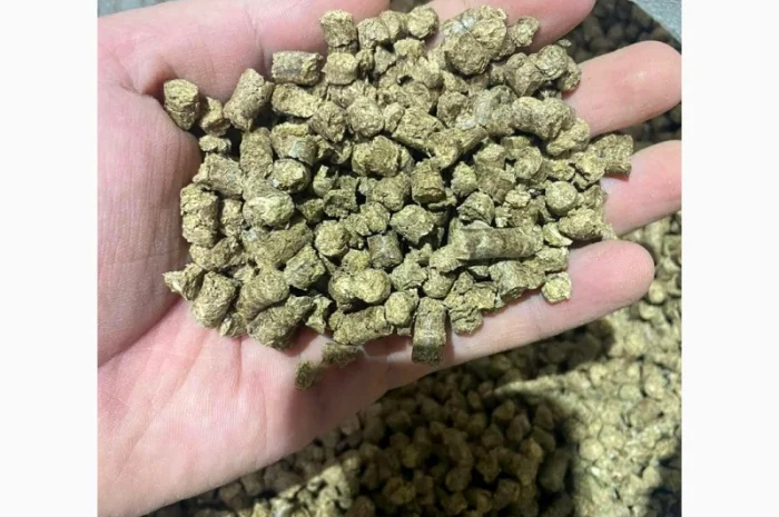 Продам паливні деревинно-тирсові дубові гранули (пелети). Розмір 6 мм- фото № 7