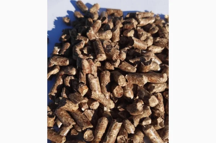 Пелети паливні Ø 6, 0 мм (сосна)- фото № 1