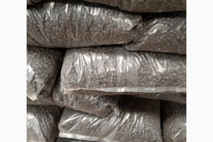 Пелета з лушпиння соняшника в пакетах по 15кг- фото № 3