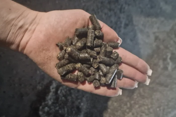 Пеллета з соняшника (мікс) 8мм від виробника- фото № 1