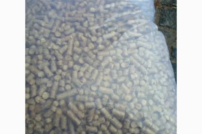 Пелети паливні. Пелети з сосни. Пелети з листяних порід.Пелети з соняшника- фото № 1