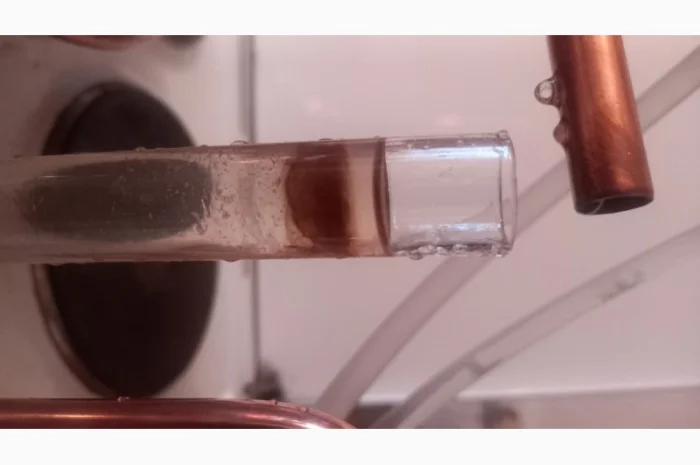 Гідролати хвойних рослин( ялівець, ялина, ялиця, сосна, кедраі та ін.))- фото № 1