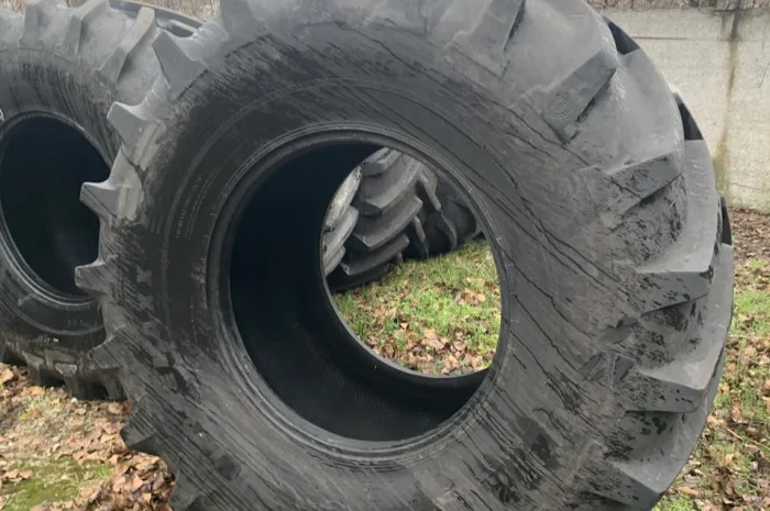 Бу шина 900/60r32 (30.5р32) uniglory- фото № 2