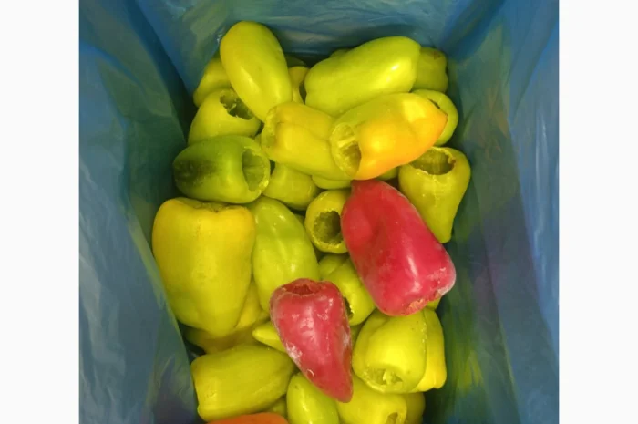 Целый замороженный перец трёх видов- фото № 3