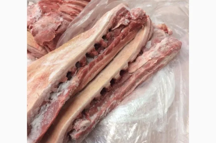 Грудинка свиняча на шкірі без кості- фото № 2
