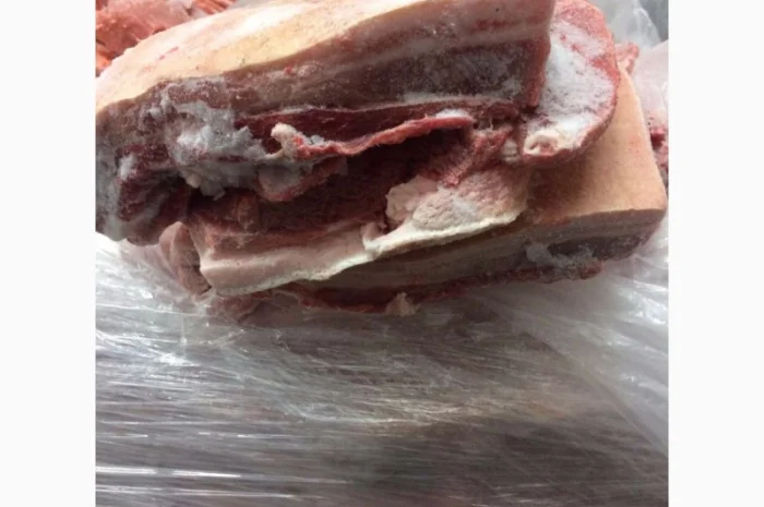 Грудинка свиняча на шкірі без кості- фото № 4