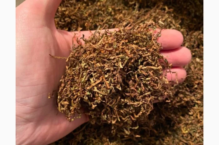 Крепкий копченый табак Dübek Кентукі для ценителей- фото № 1