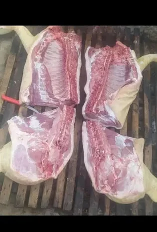 Домашняя свинина: полутуши и четверти- фото № 1