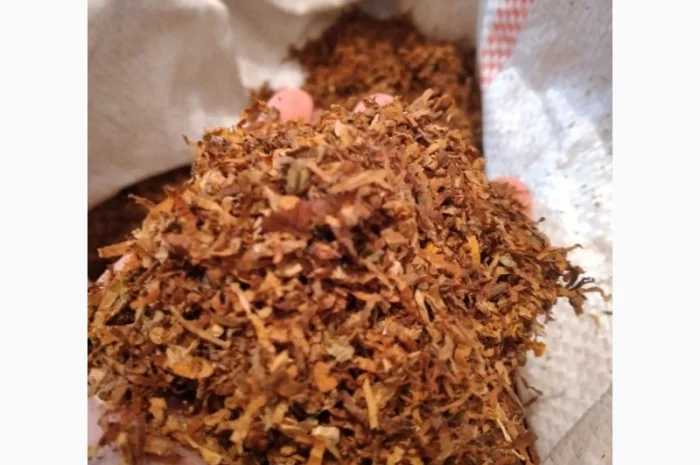 Табак Капитан Блек и аксессуары для курения- фото № 13