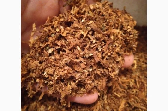 Широкий ассортимент табака и аксессуаров в продаже- фото № 19