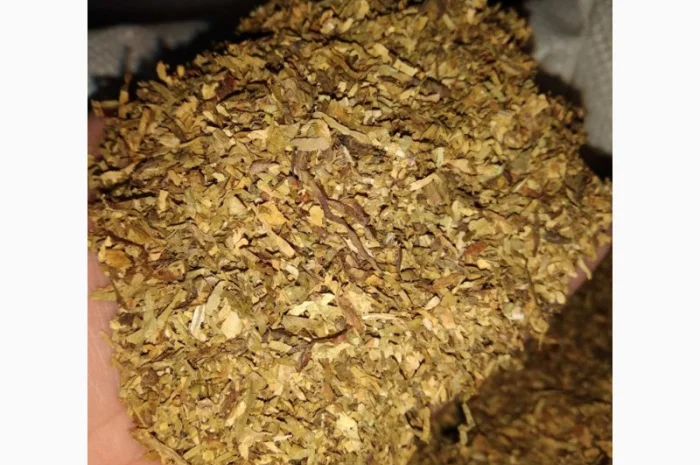 Широкий ассортимент табака и аксессуаров в продаже- фото № 18