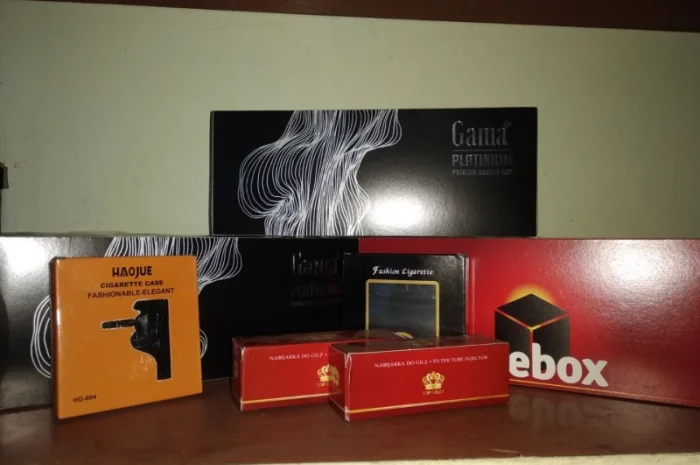 Широкий ассортимент табака и аксессуаров в продаже- фото № 13