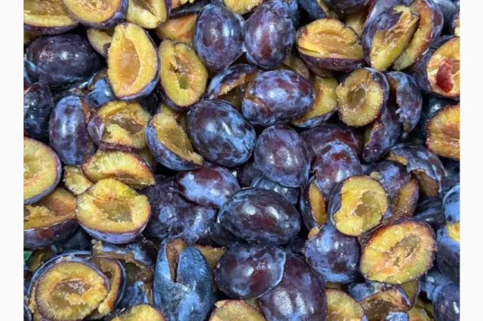 Продается мороженая слива разных сортов- фото № 1