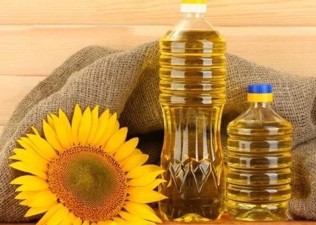Продается нерафинированное подсолнечное масло из Украины на экспорт- фото № 1