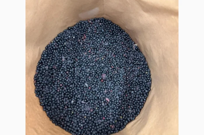 Продам Бизину Б клас та Оригінал- фото № 3