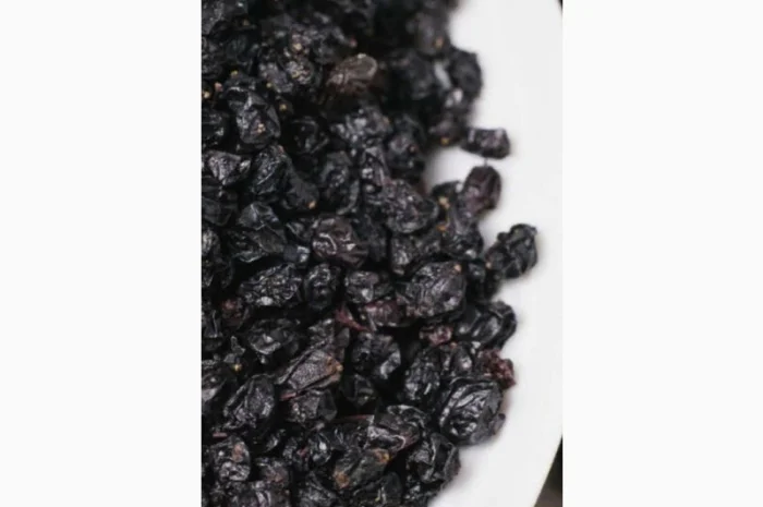 Купим сухую ягоду бузины по всей территории Украины- фото № 1