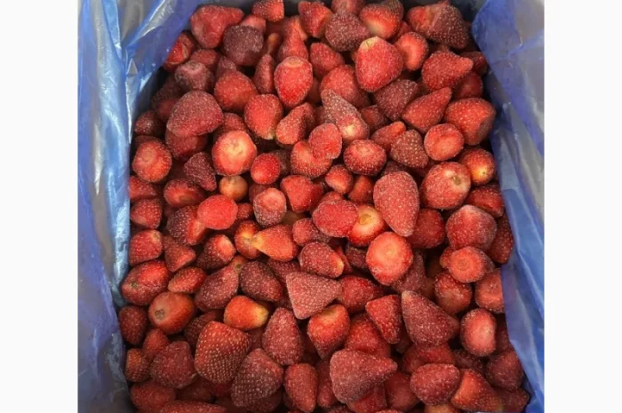 Заморожена полуниця оптом від компанії Agriana- фото № 1