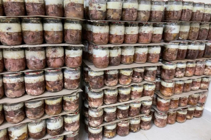 Продам домашнюю тушенку (свинина и говядина)- фото № 7