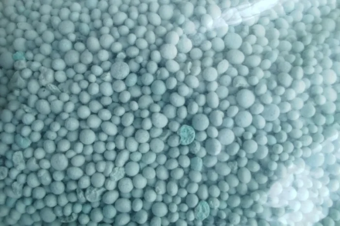 Нитроаммофоска 10:20:20 – Азотные удобрения в продаже- фото № 1