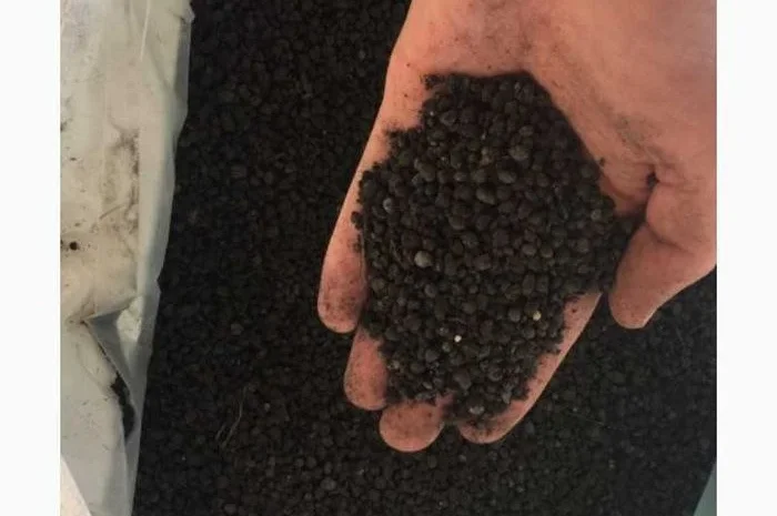 Курячий послід гранульований (n-p-k + органіка 50%)- фото № 1