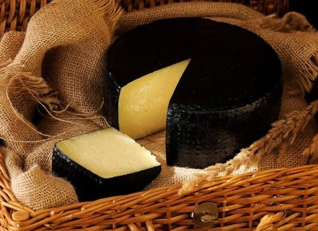 Продається овечий сир власного виробництва- фото № 1