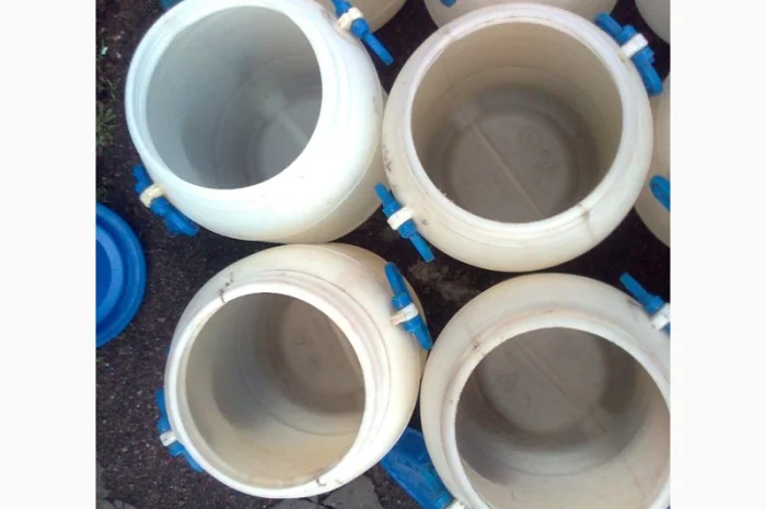 Продается пластиковая фляга (бидон) на 30 л для пищевых жидкостей- фото № 4