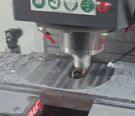 Механічна обробка деталей на верстатах з ЧПУ. Токарно-фрезерна обробка- фото № 3