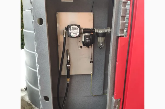 Резервуар 5000л двустенный для дизельного топлива с механическим счетчиком- фото № 5