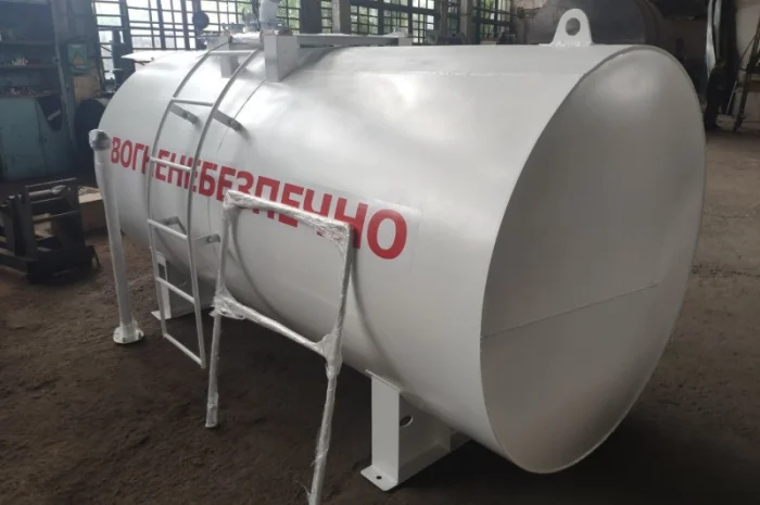 Металлические резервуары от 300л до 25000л для топлива- фото № 3