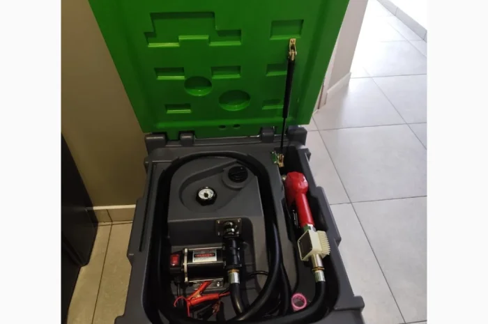 Мобільний бак Metcor 200л з насосом DT-200 для дизельного пального- фото № 1