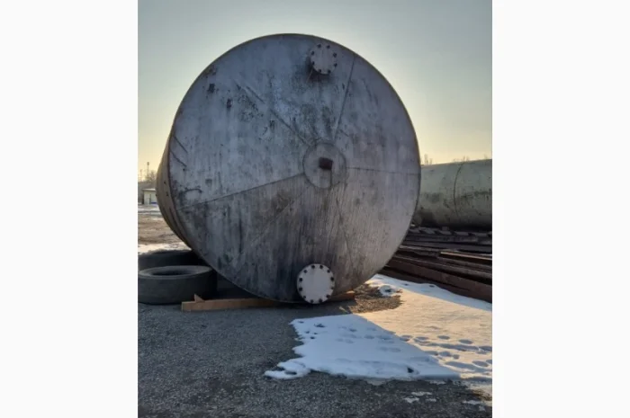 Ємність біметал 60 кубів у продажу- фото № 1