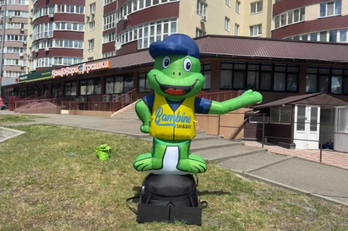 Надувні фігури для зовнішньої реклами – 3D копії товарів- фото № 8