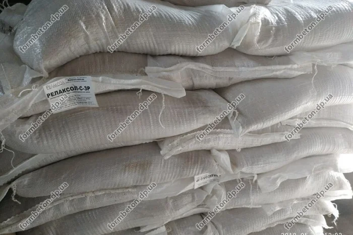 Добавка для бетона С-3Р - пластификатор 25 кг- фото № 3