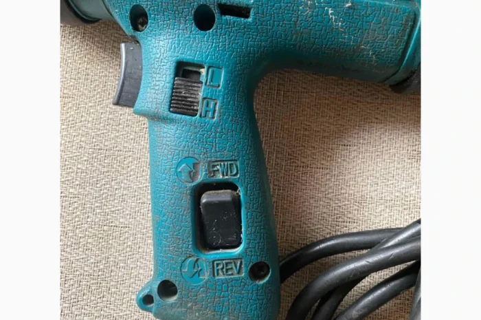 Ударный электрогайковерт Makita – надежный инструмент- фото № 3