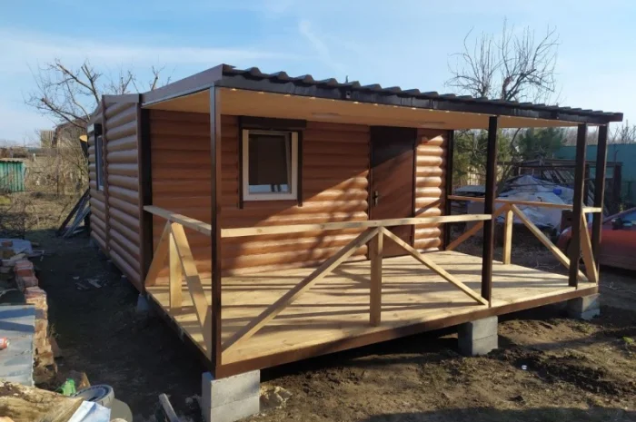 Дачний будинок 25 м² з терасою- фото № 1