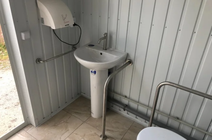 Мобільний туалет 6*2м для дачі або заходу- фото № 6