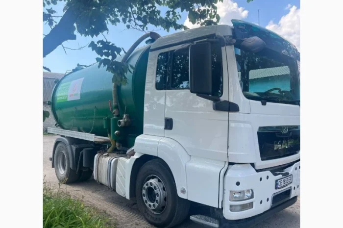 Услуги по чистке и выкачке септиков и ям в Запорожье- фото № 1