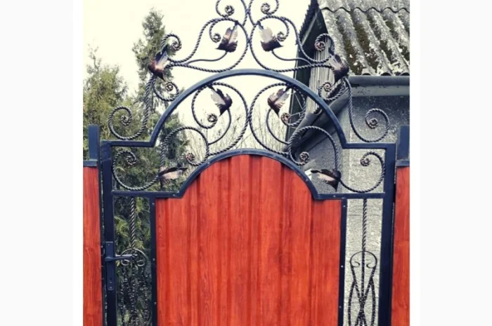 Перила и ограждения для балконов и лестниц- фото № 2