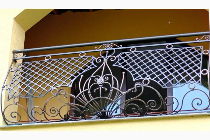 Создаем надежные ограждения и навесы под заказ- фото № 5