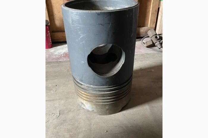 Поршень двигателя Sulzer 25/30 в продаже- фото № 1