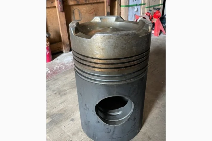 Поршень двигателя Sulzer 25/30 в продаже- фото № 2