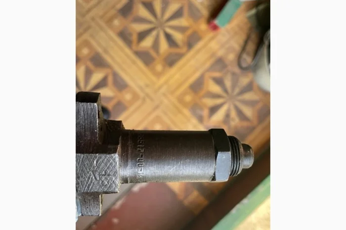 Форсунки до двигунів Д6 та Д12- фото № 2