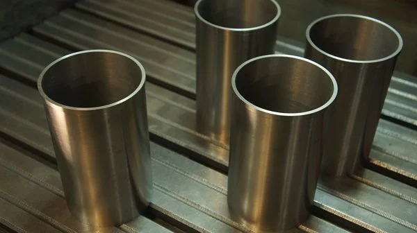 Изготовление гильз цилиндров для бензиновых и дизельных двигателей на заказ- фото № 1