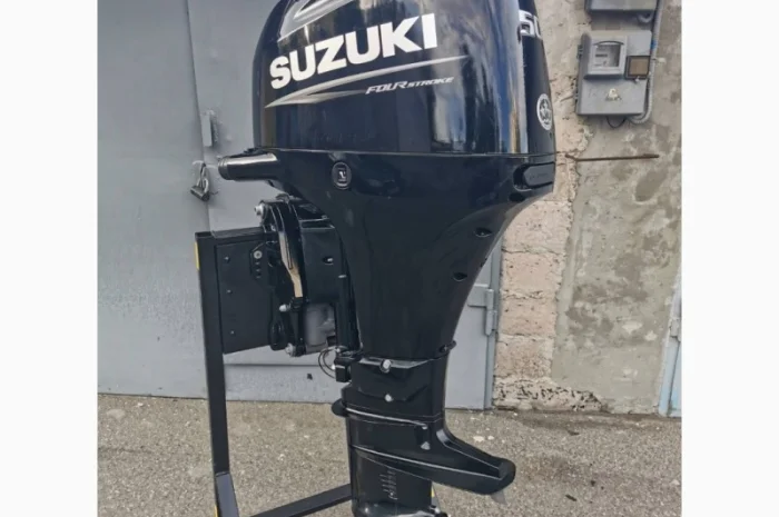 Продажа лодочного мотора Suzuki - 50 в идеальном состоянии- фото № 4