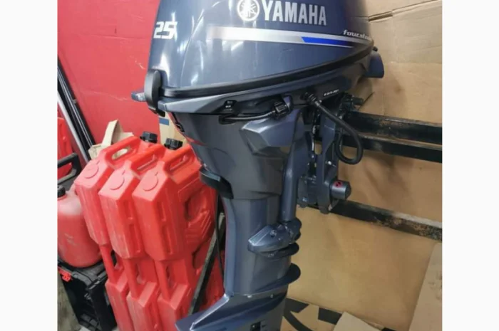 Продается лодочный мотор Yamaha - 25 б/у- фото № 2