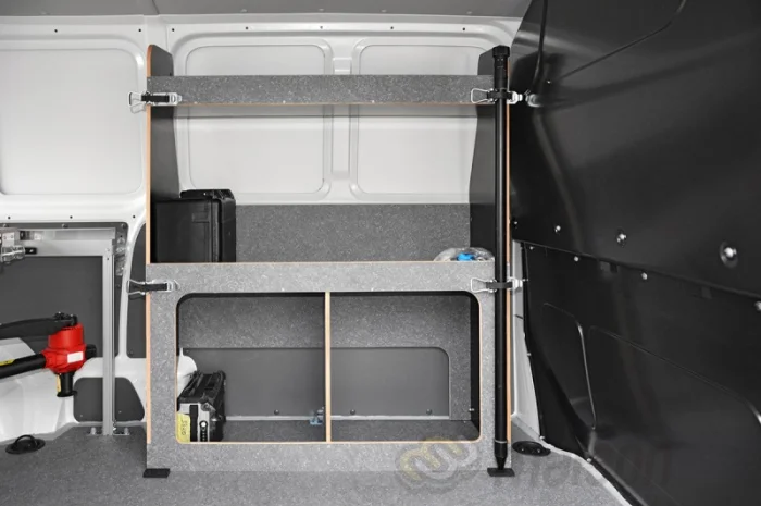 Оборудование фургона для перевозки агродронов- фото № 3